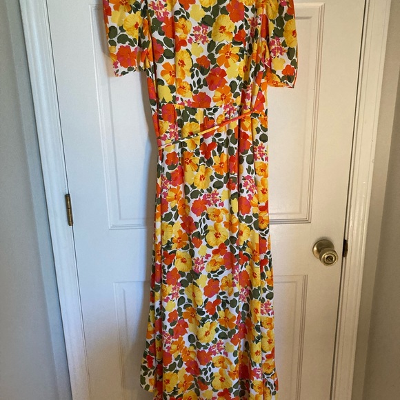 Sugarlips Floral Wrap Dress - Picture 6 of 7